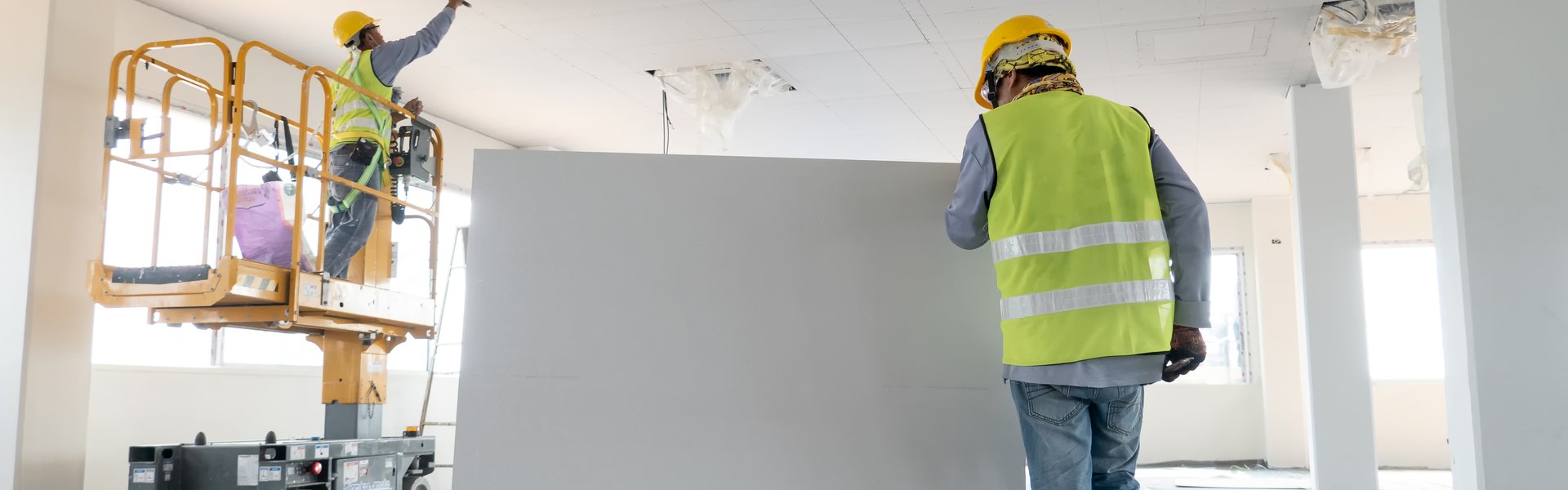UK commercial interior finishing and ceiling grid installation